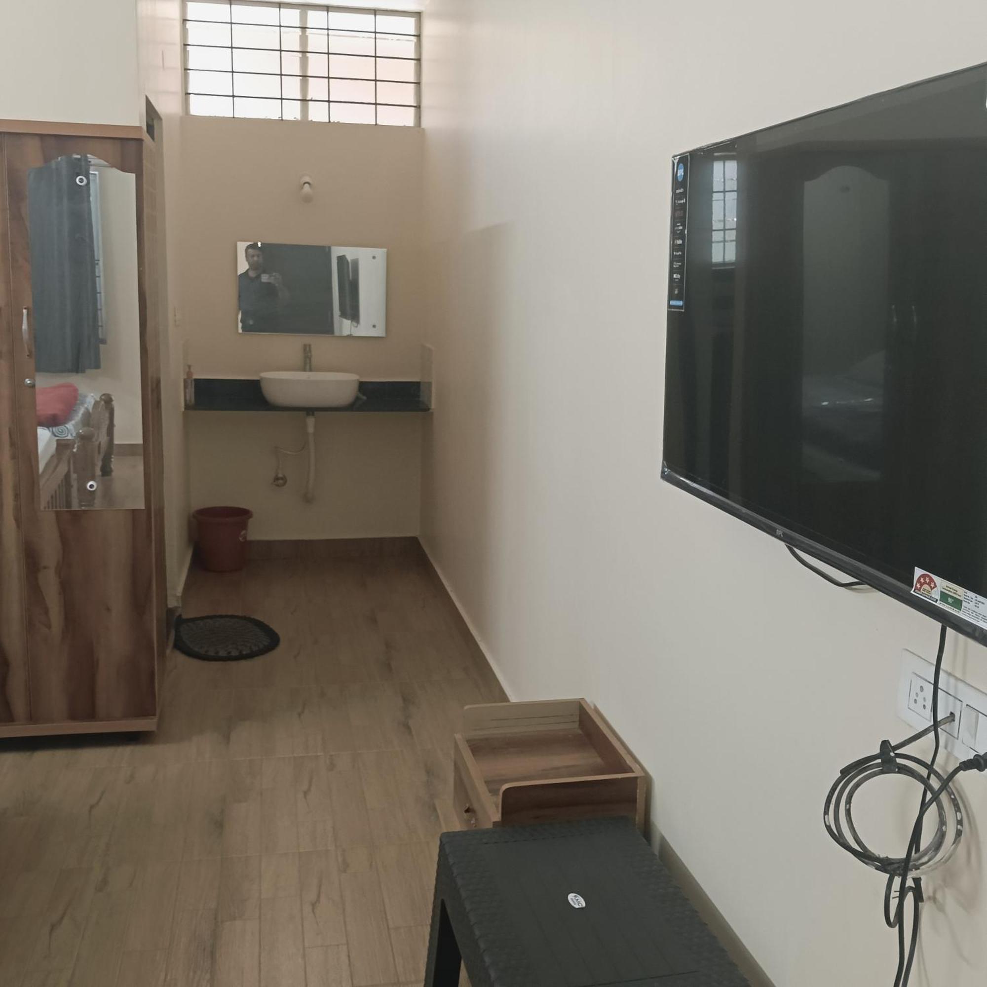 Pepper Tree Homestay Attigundi Exterior photo
